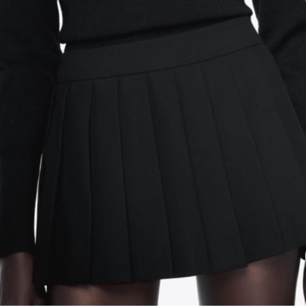 NWT Zara girls pleated skirt size 24”